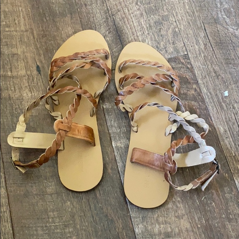 Unworn brown leather Forever 21 gladiator sandals